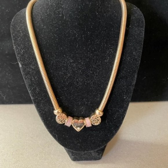 Guess Multi Charm Slides On an 17.5" Snake Chain with a 2.5" Extender - Picture 6 of 7